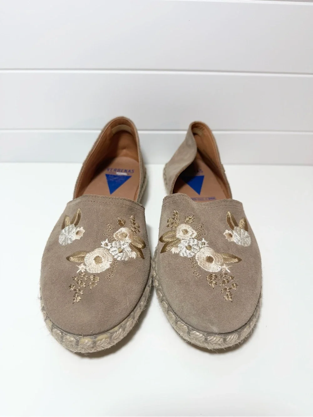 Verbenas Embroidered Taupe Floral Embroidered Women's Espadrilles suede size 41